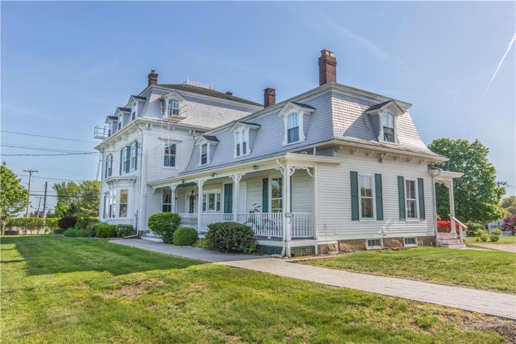 The Langworthy Inn & Winery Westerly Exterior photo